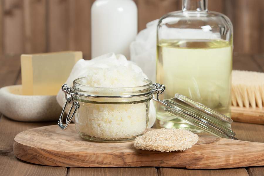 homemade scrub for oily skin